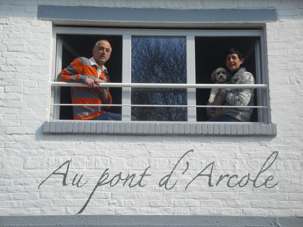 B&B Au Pont D'Arcole Beauvechain Bagian luar foto